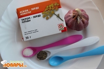 Шаг 1: Разводим рассол: литр прохладной воды+ложка …