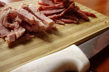 Шаг 3: Добавим чуть соли, да пасты …