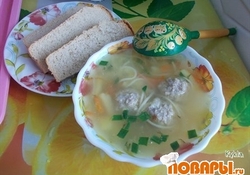 Рецепт: Суп сливочный с фрикадельками, фаршированными сыром