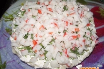 Шаг 4: Каждый "корж" смазываем сливочным сыром …