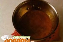 Шаг 1: Поместите сахар в кастрюльку (лучше, …