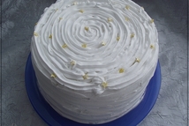 Шаг 4: Крем: Сливки взбить с сахарной …