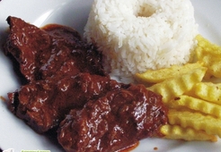 Мясо под какао соусом