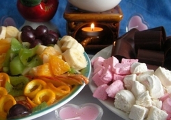 Рецепт: Романтический десерт Фондю "Искушение"