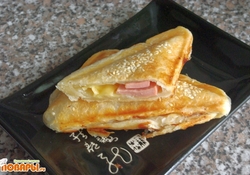 Рецепт: Слойки в сэндвичнице