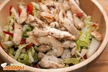 Шаг 5: Готовую и чуть теплую курочку …