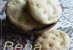 Лепешки с чесночной солью