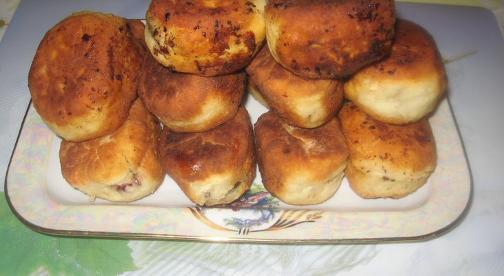 Пирожки жаренные ( очень быстрые)