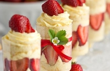 ТОП-5 легких десертов из клубники