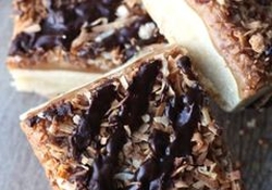 Рецепт: Пирожные «Самоа»