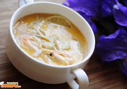 Рецепт: Восточный супчик с пастой Том Ям