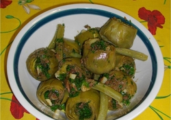 Рецепт: Артишоки с анчоусами