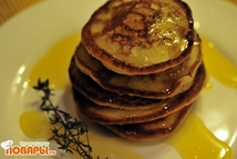 Шаг 2: Добавьте оливковое масло. Жарьте на …