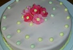 Слоёный медовый торт 