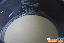 Шаг 4: Включаем мультиповар на 60 минут.