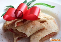 Яблочный рулет из постного заварного теста