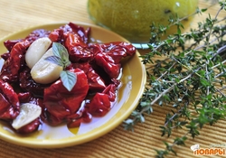 Рецепт: Вяленые помидоры в масле