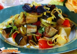 Рецепт: Грузинский салат из баклажанов и картофеля  