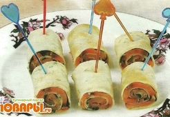 Рулетики с лососем