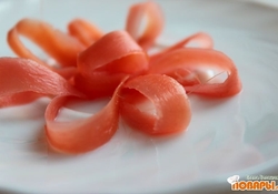 Рецепт: Маринованный имбирь (с лимонным соком)