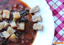 Рецепт: Густой суп с черной чечевицей и картофелем (постный)