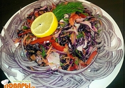 Рецепт: Салат зимний из красной капусты 