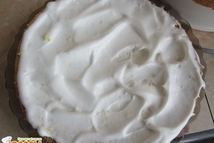 Шаг 9: Дальше берем наш крем и …