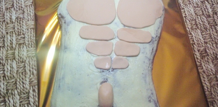 Шаг №4 МК Торт Мужской торс от alizka