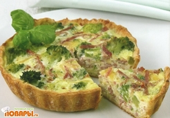 Пирог с ветчиной и брокколи