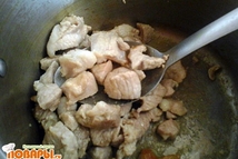 Шаг 1: Нам понадобится свинина с небольшими …