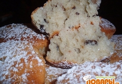 Маффины с грецкими орехами и изюмом