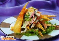 Рецепт: Салат с хрустящим лавашем по-армянски