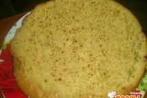 Шаг 2: После выпечки корж охладить, нитью …