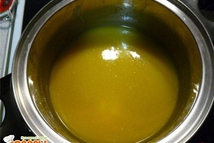 Шаг 1: Сахар, мёд и маргарин растопить …