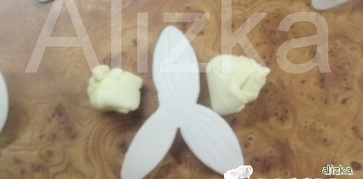 Шаг №8 МК Орхидеи от alizka