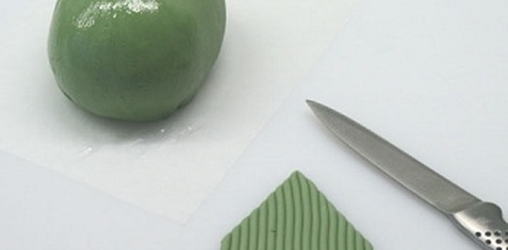 Шаг №4 МК Корзинка с клубочками для вязания