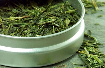 Статья: Зеленый чай может быть не только полезным