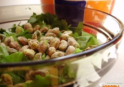 Рецепт: Яблочный салат с орехами