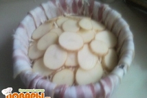 Шаг 3: И поверх сыра кладем ещё …