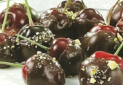 Вишня в шоколаде