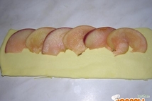 Шаг 1: Яблоки разрезаем пополам, убираем серцевину, …