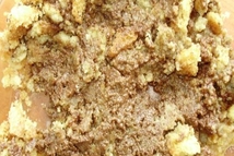 Шаг 4: Высыпаем какао, молотые грецкие орехи, …