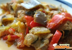 Мясо с овощами в собственном соку