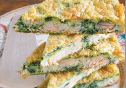 Рецепт: Пирог с лососем и шпинатом