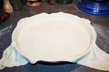 Шаг 1: Берём квадрат обычного дрожжевого готового …