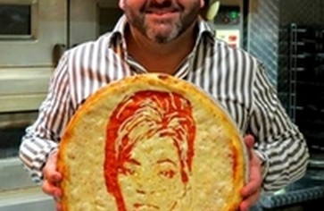 Пиццы со знаменитостями от Доменико Кролла