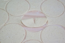 Шаг 2: Творог растереть с размягченным сливочным …