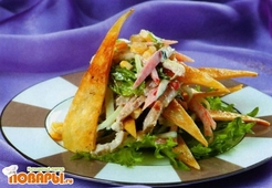 Салат с хрустящим лавашем по-армянски