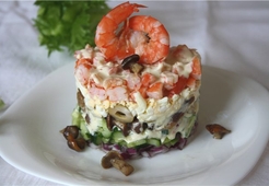 Салат с креветками