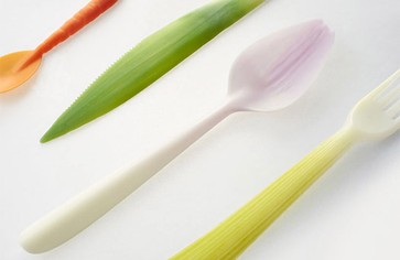 Коллекция одноразовых столовых приборов из биопластика